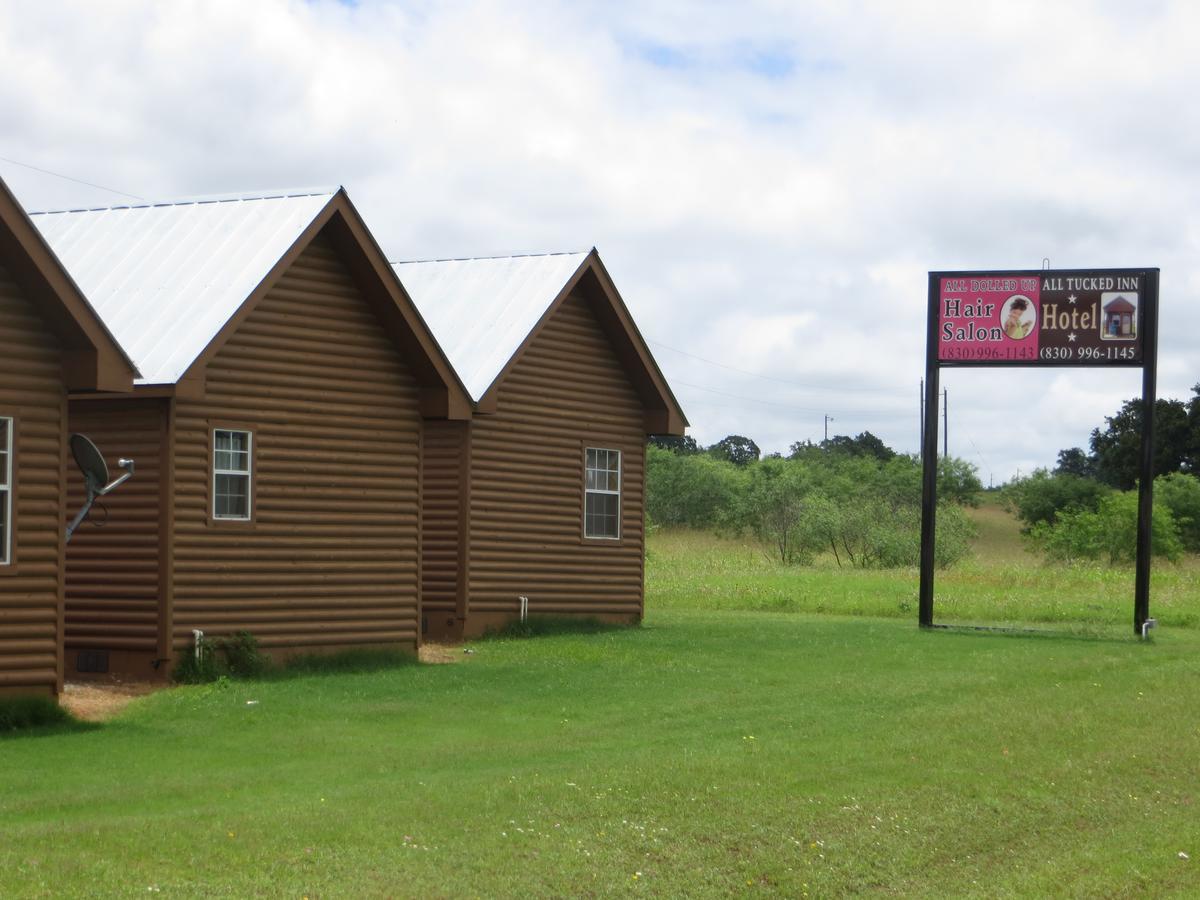 All Tucked Inn Cabins Stockdale Extérieur photo